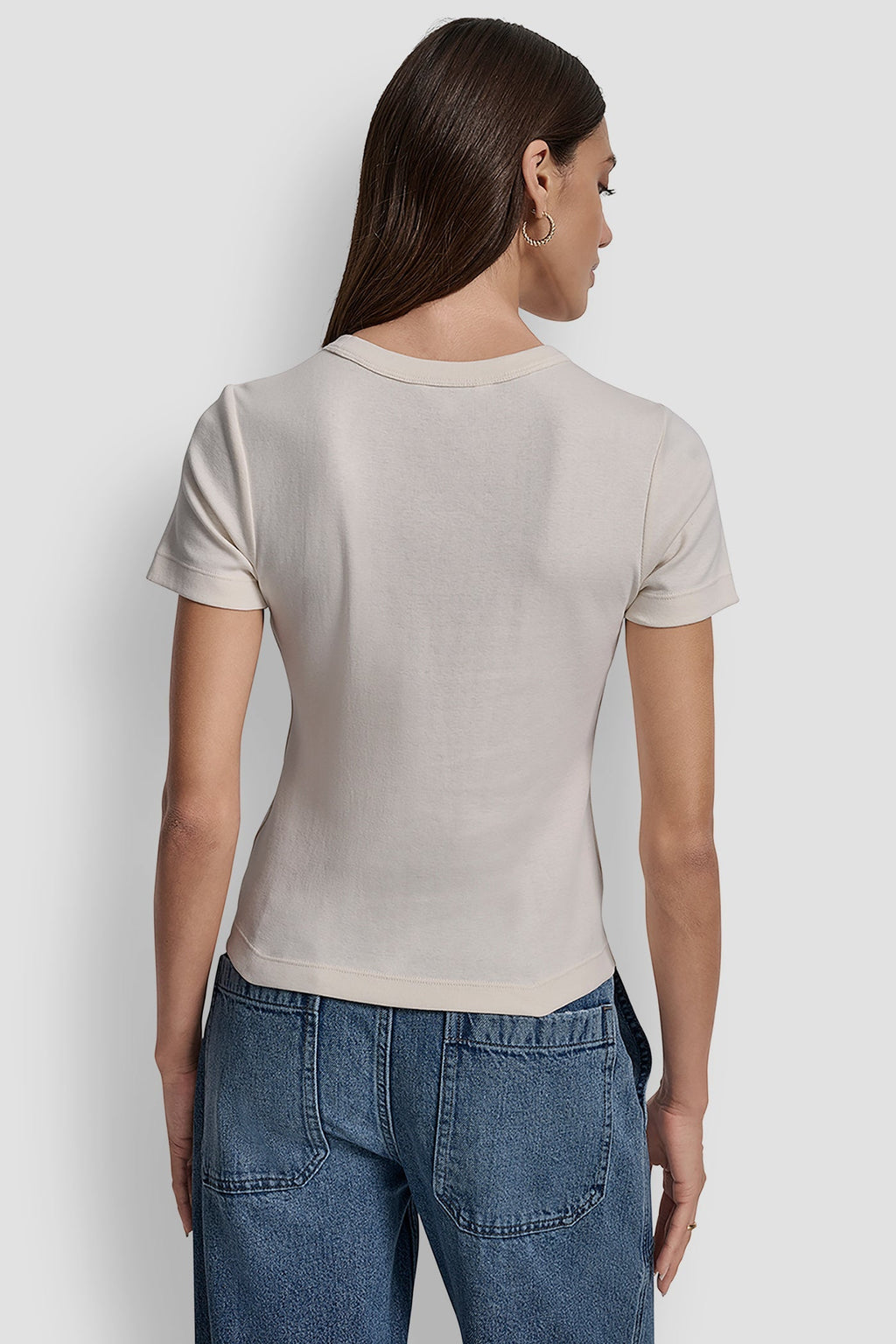 CLASSIC TEE